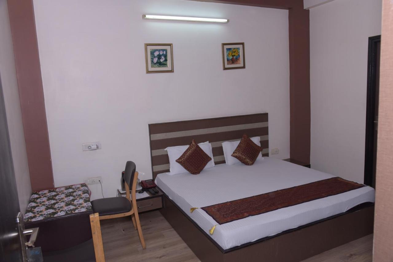 The Pearl Hotel Jaipur Exterior photo